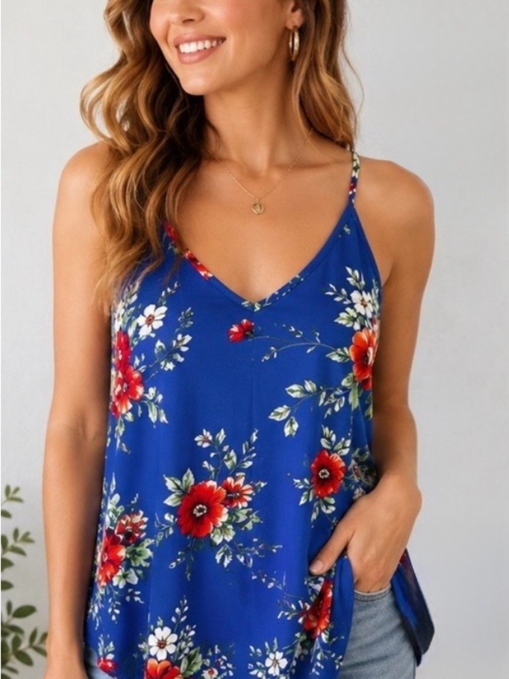 NWOT Papermoon x Stitch Fix Blue Floral V-Neck Camisole Soft Stretch Summer